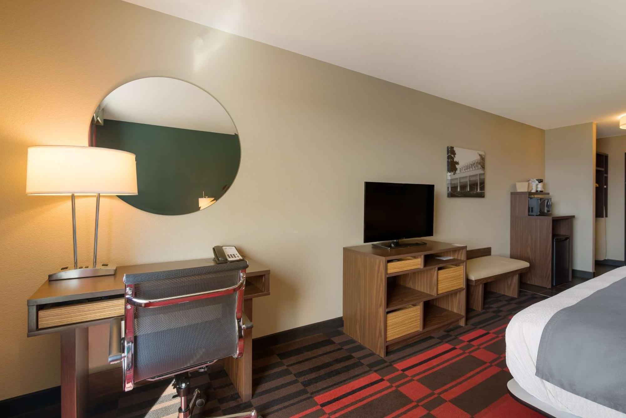 Best Western Roosevelt Place Μπίσμπαρκ Εξωτερικό φωτογραφία